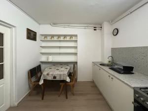 Apartament Jantarowa