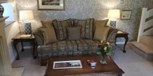 The Saddlery Holiday Cottage - Near Wolds And Coast