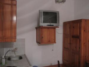 Studio with Balcony (5 Adults) 