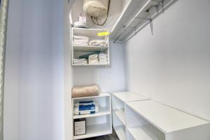 ALHAMAR apartment beachfront in Calahonda