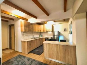 Elegant Vista Residence