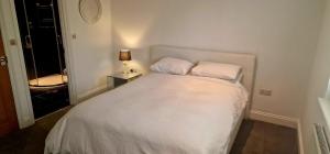 Mayfield guest rooms