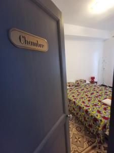 Appartements Petit appart au coeur des REMPARTS : photos des chambres
