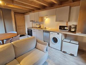 Appartements Cozy, quiet apartment in town center - near Geneva, Annecy, Chamonix, Lac Leman : photos des chambres