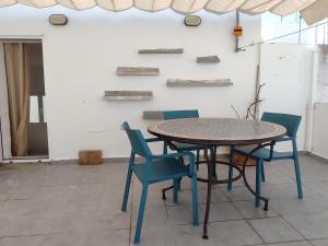 Azotea vistas a 5m de la playa. Recién restaurado