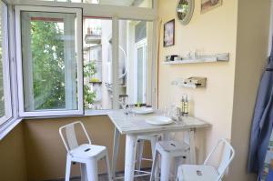 Sea Vibes Studio - Free Public Parking, WiFi, Cable & Smart TV, 0,9 km to beach