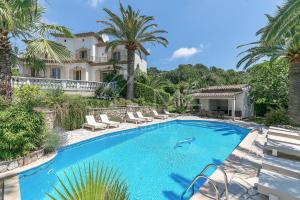 Villas Luxueuse villa de vacances Cannes/Mougins : Villa