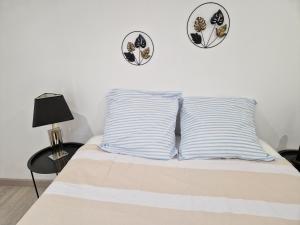 Appartements Maison de village en Provence : photos des chambres
