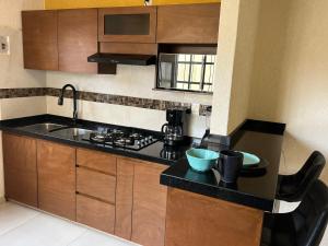 Casa Recién Remodelada Con Alberca a8 min de playa