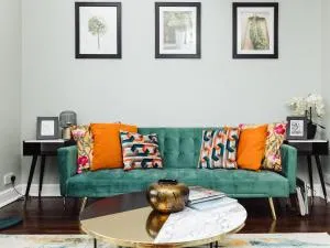 Beautiful apartment in Guildford with parking - Send