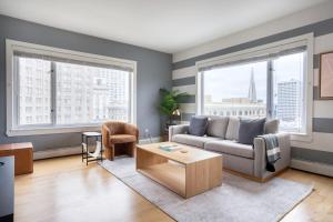 Nob Hill 1BR w Balcony Views nr Union Sq SFO-3