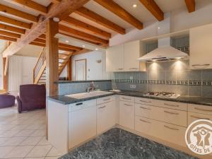 Maisons de vacances Gite Maulevrier, 4 pieces, 6 personnes - FR-1-622-66 : photos des chambres