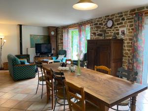 Maisons de vacances Charming farmhouse near the bay of Mont St Michel : photos des chambres