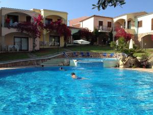 Flat with Pool in Badus Resort img37