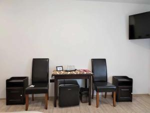 Deluxe Family Room room in Siesta Pensiune