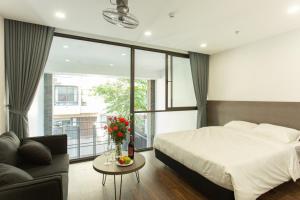 201-The Carnation Apartment Ba Dinh Ha Noi