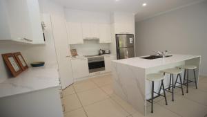 Bathers Pavilion Holiday House