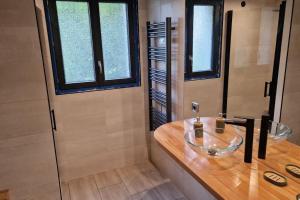 Appartements Ariege, agreable appartement en bord de riviere : photos des chambres