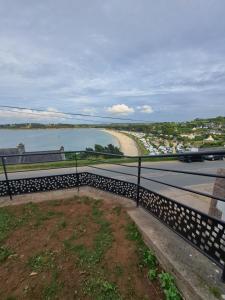 Maisons de vacances Maison Familiale Locquirec -Vue Mer - 6 chambres - 11personnes - Bretagne - Finistere Nord : photos des chambres