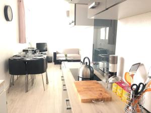 Appartements Gite douillet proche commodites, aeroport & Nantes : photos des chambres