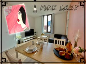 Appartements Le Pink Lady - Centre Ville - Maison Boucicaut : Appartement 1 Chambre