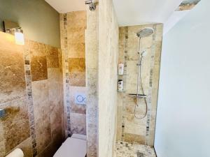 Villas Maison en pierre : photos des chambres