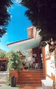 Family Surfers Hostel - Luarca