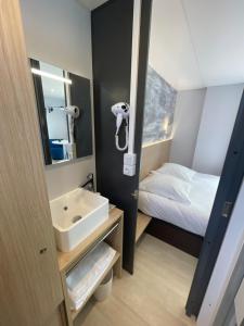 Hotels CAMP'HOTEL : photos des chambres