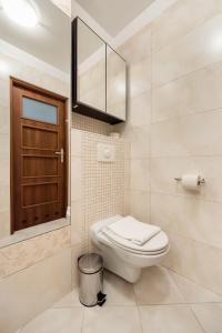 Metro Rondo ONZ 2-Bedroom Apartment by BookingHost