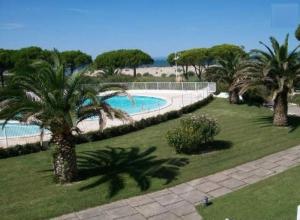 Studio 1 ère ligne Port Camargue avec piscine