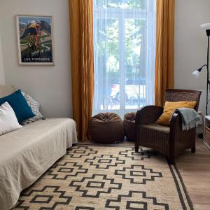 Appartements Fantastic Ground Floor Apartment Opposite Thermes : photos des chambres