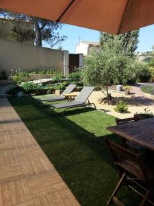 Maisons de vacances Maison independante climatisee dans quartier calme : photos des chambres