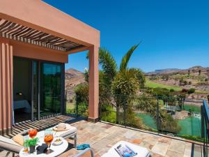 Belvilla by OYO Lagos 20