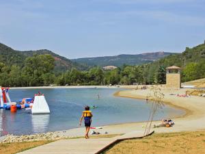 Maisons de vacances Detached holiday home with three bedrooms and a spacious terrace in Quillan : photos des chambres