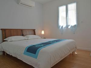 Villas Villa in Montauroux with Pool & Near Forest : photos des chambres