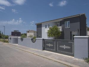 Modern Villa with Pool in Premantura 