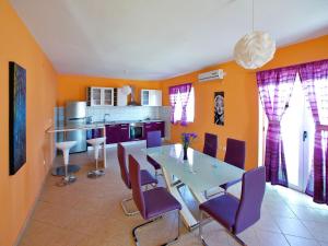 Apartment in Bibinje with Pool near the Sea