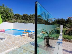 Apartment in Bibinje with Pool near the Sea