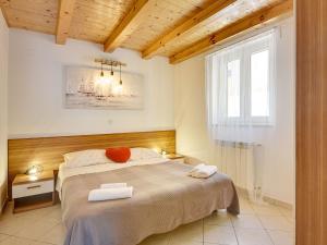 Holiday Home in Banjole near the Sea