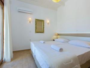 Villas in Crete with Private Pool & Beaches