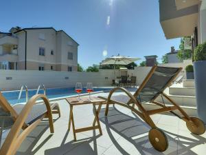 Holiday Home in Li njan near the Beach