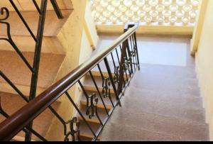 FLORENCE APARTMENTS A