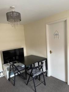 Charming & Cozy One-Bedroom Flat