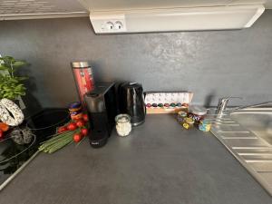 Komfortables, barrierefreies Appartement mit sonnigem Balkon in der Nähe von Flughafen und Messe 30