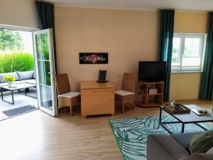 Entspannen im Grünen, Ferienwohnung mit eigenem Garten