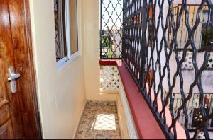 FLORENCE APARTMENTS B