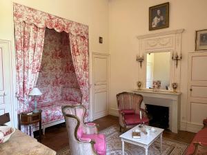 Maisons d'hotes Chateau des Feugerets : photos des chambres