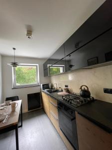 Apartament Zielono za Oknem z dużym balkonem