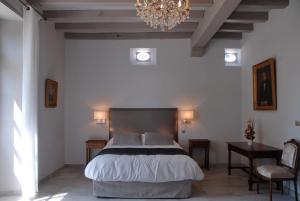 Hotels Le Logis du Pere : photos des chambres