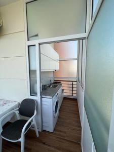 Lulos Apartment with Sea View